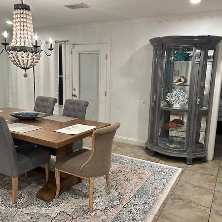 4/3 Home Centrally Located, Beach, Casino, Airport, Dining, Golfing, Shopping, Entertainment Gulfport Luaran gambar