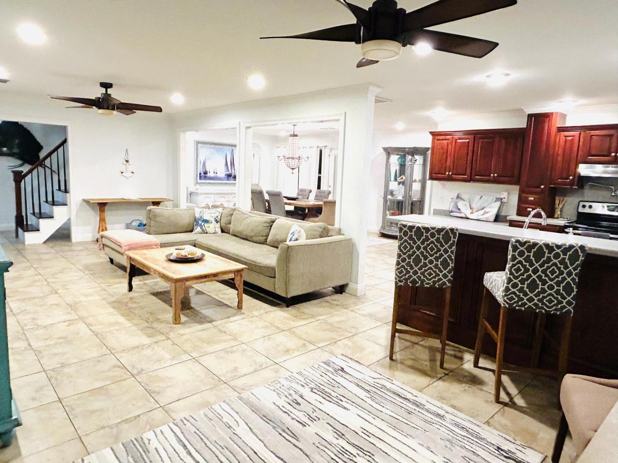 4/3 Home Centrally Located, Beach, Casino, Airport, Dining, Golfing, Shopping, Entertainment Gulfport Luaran gambar